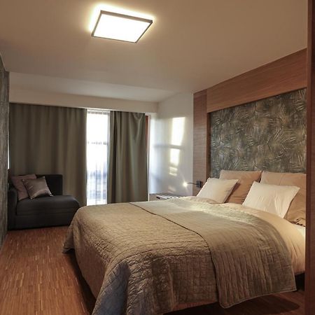 Par Pokoju Microhotel Zlin Luaran gambar