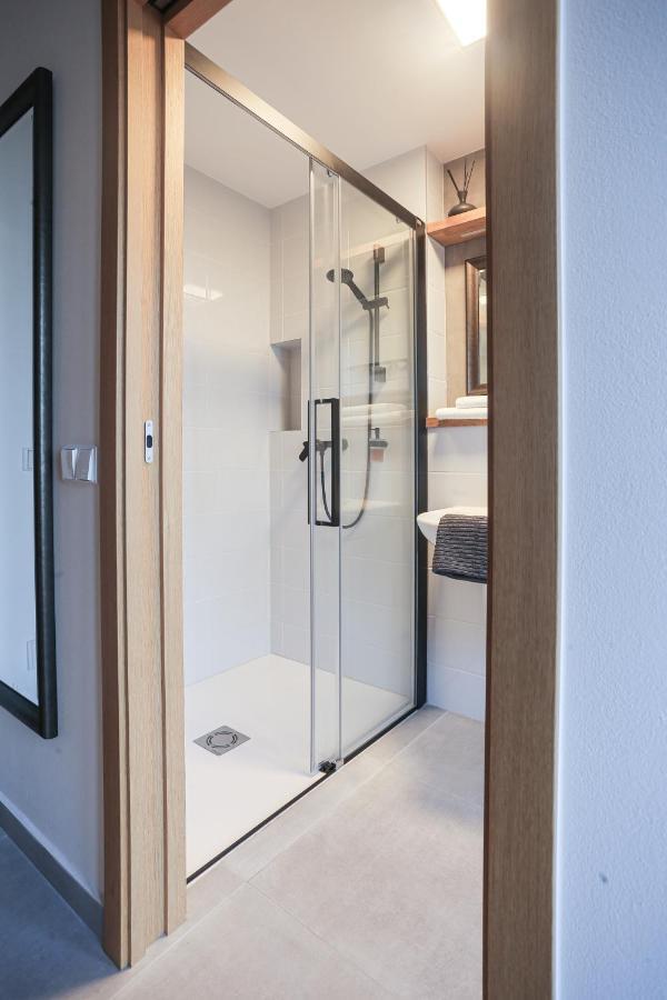 Par Pokoju Microhotel Zlin Luaran gambar